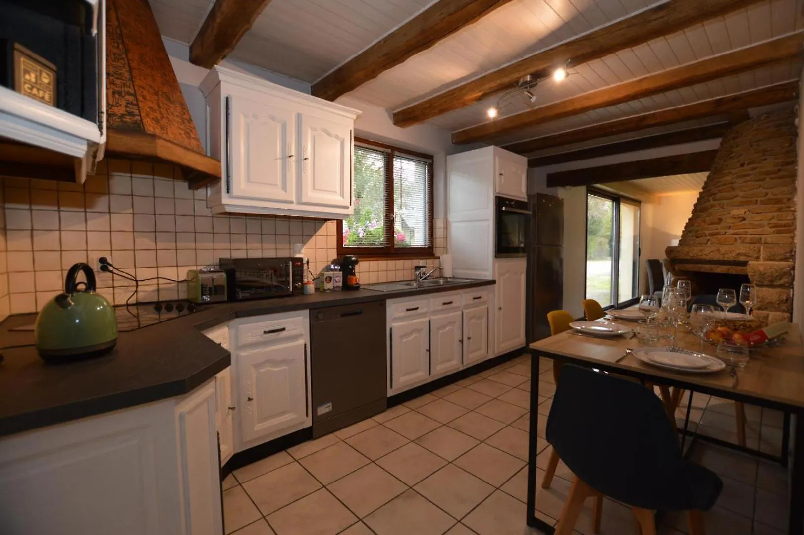 La Hantelle Saint-Hilaire-des-Landes 0*,  Franciaország